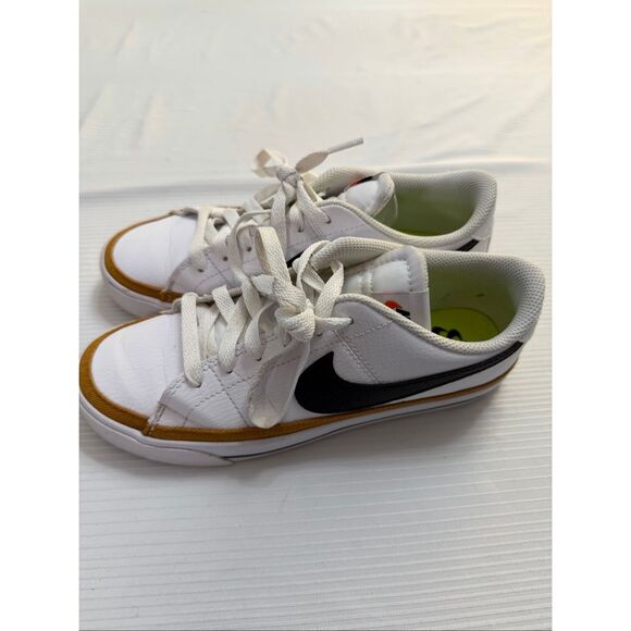 Nike Shoes - Nike Shoes Womens 6.5 Court Legacy Next Nature Low Sneakers DH3161-100 White